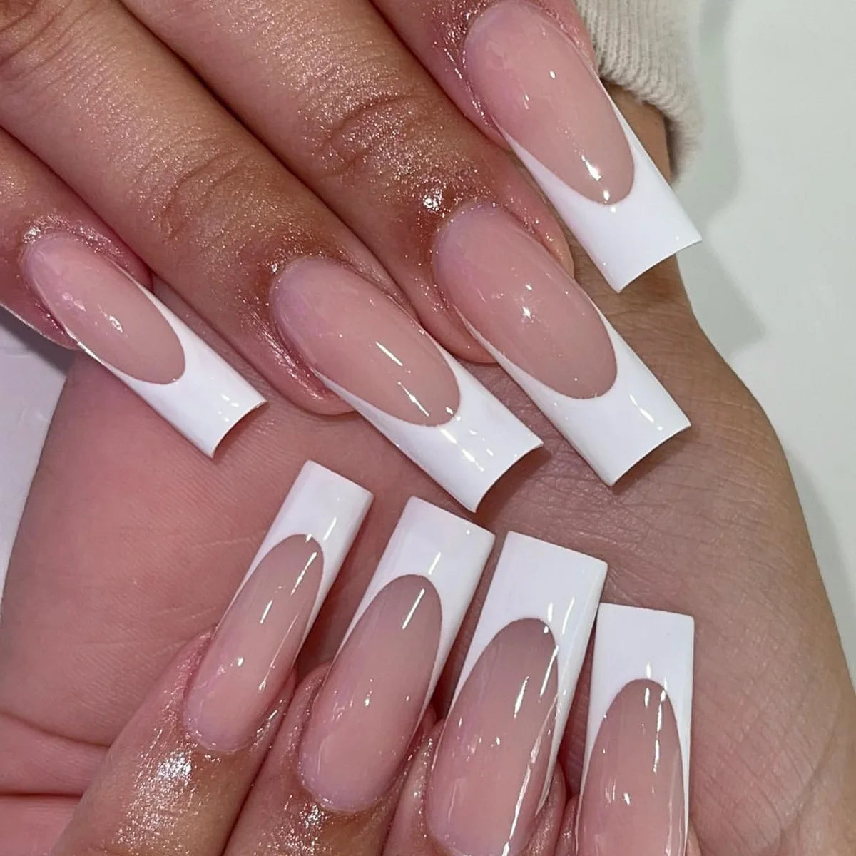 24Pcs Leopard Print Design False Nails with Bow Rhinestone Long Square Press on Nails Wearable French Ballet Fake Nail Tips