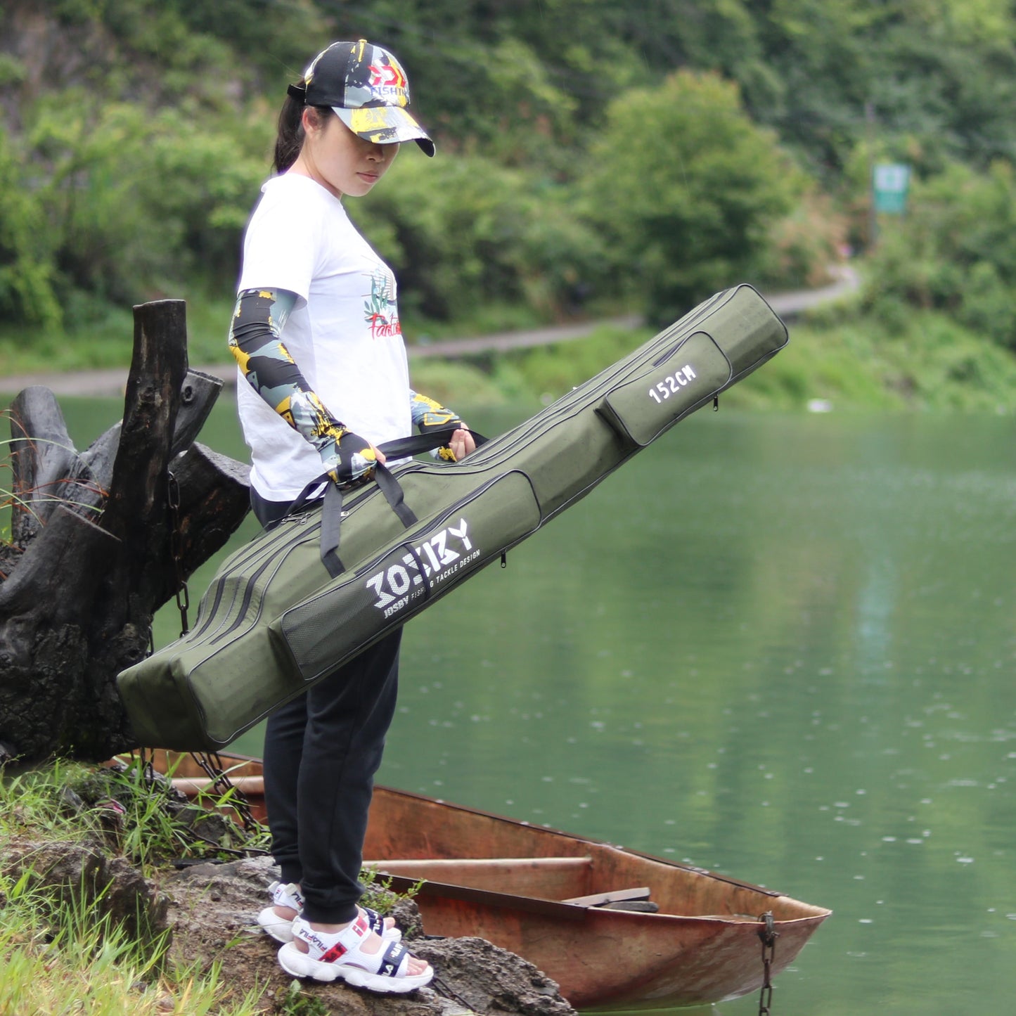 Portable Foldable Fishing Rod Carrier Fish Pole Reel Tools Storage Bag Case 122cm / 152cm / 182cm