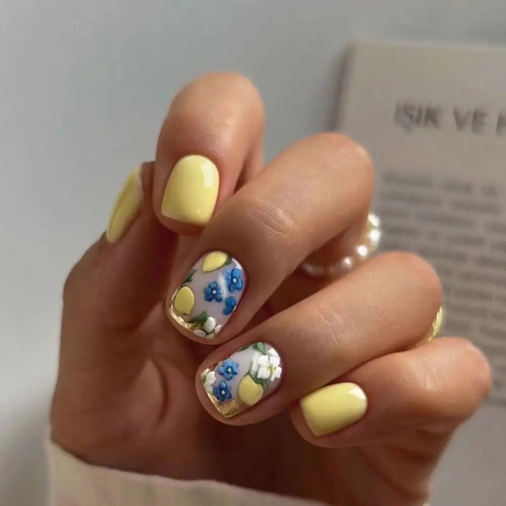 24Pcs Full Cover Press on Nails French False Nails Short Ballerina Fake Nails Detachable Lovely Stars Blue White Wavy Nail Tips