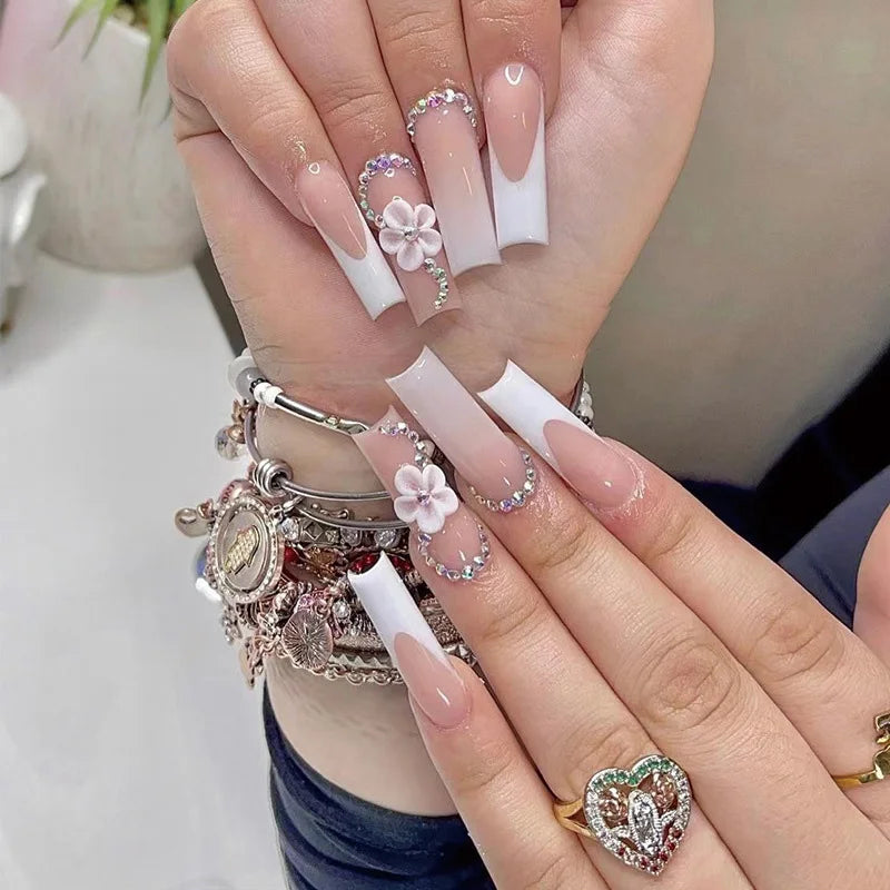 Glossy Press On Nails Set Short Oval Shiny Gradient French Nail Art Design Reusable Full Cover Fake Nails With Glue For Girls