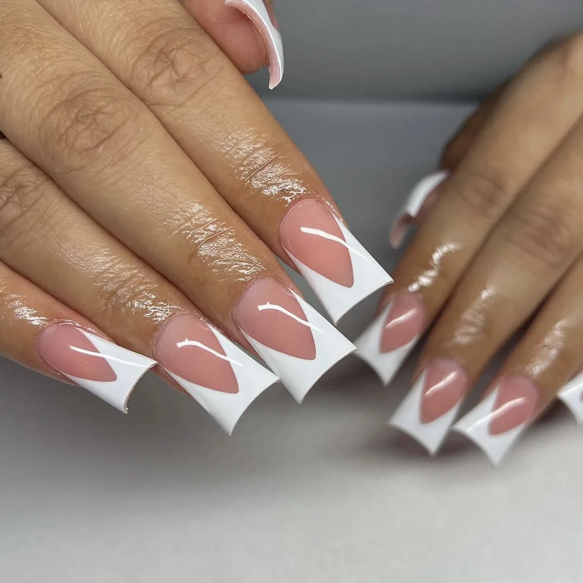 24pcs French Crystal Design False Nail Patches New Duckbill Shaped Fake Nails Full Cover Wearable Square Head Press on Nails